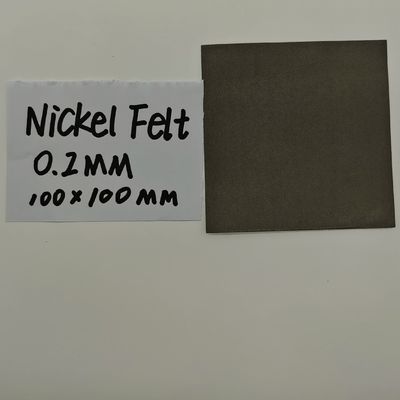 0.2mm ニッケルフェルト 環境に優しい金属 透孔性ニッケルシントラファイバーフェルト